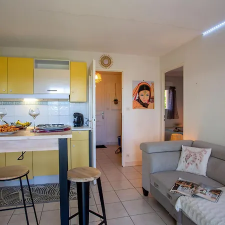 Apartment L'oree Du Golf By Interhome Pornic
